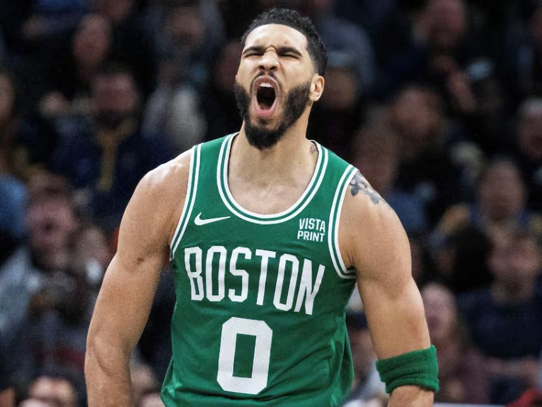 公牛鏖战骑士，塔图姆状态火热