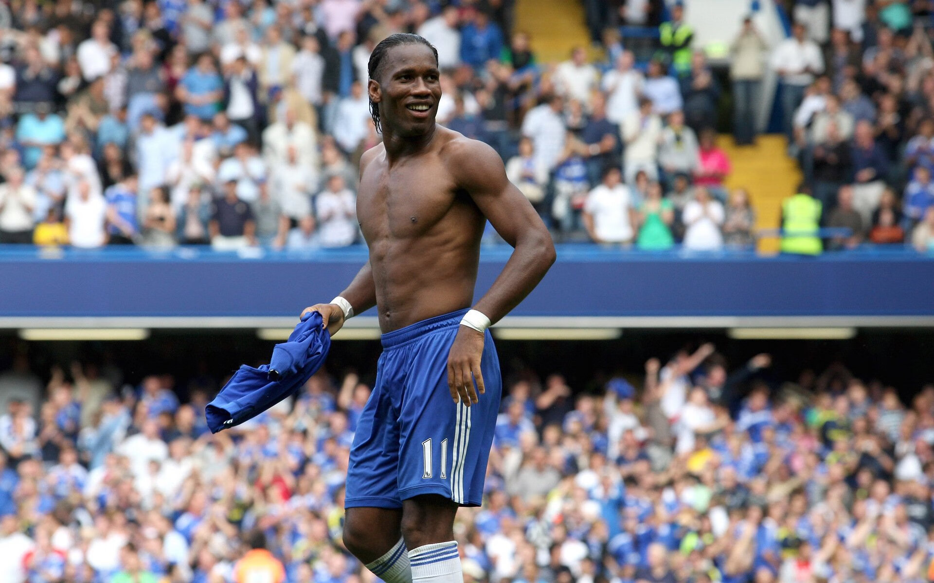 开云体育平台APP-东方巨人觉醒之夜，周琦统治全场，凯尔特人压哨绝杀太阳