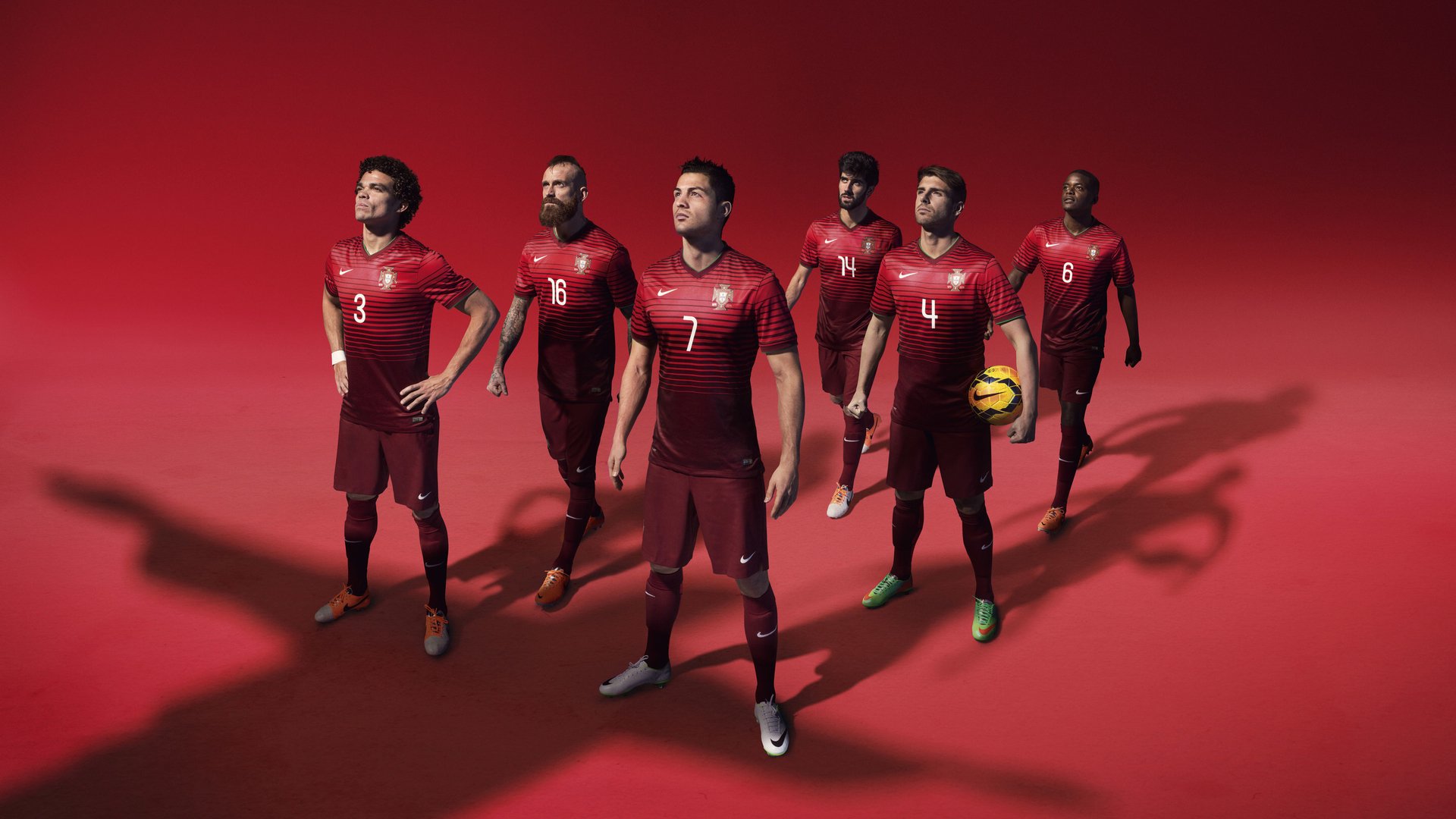 蒙特卡洛红土见证历史性对决，纳达尔领衔西班牙鏖战五盘险胜联合杯劲旅